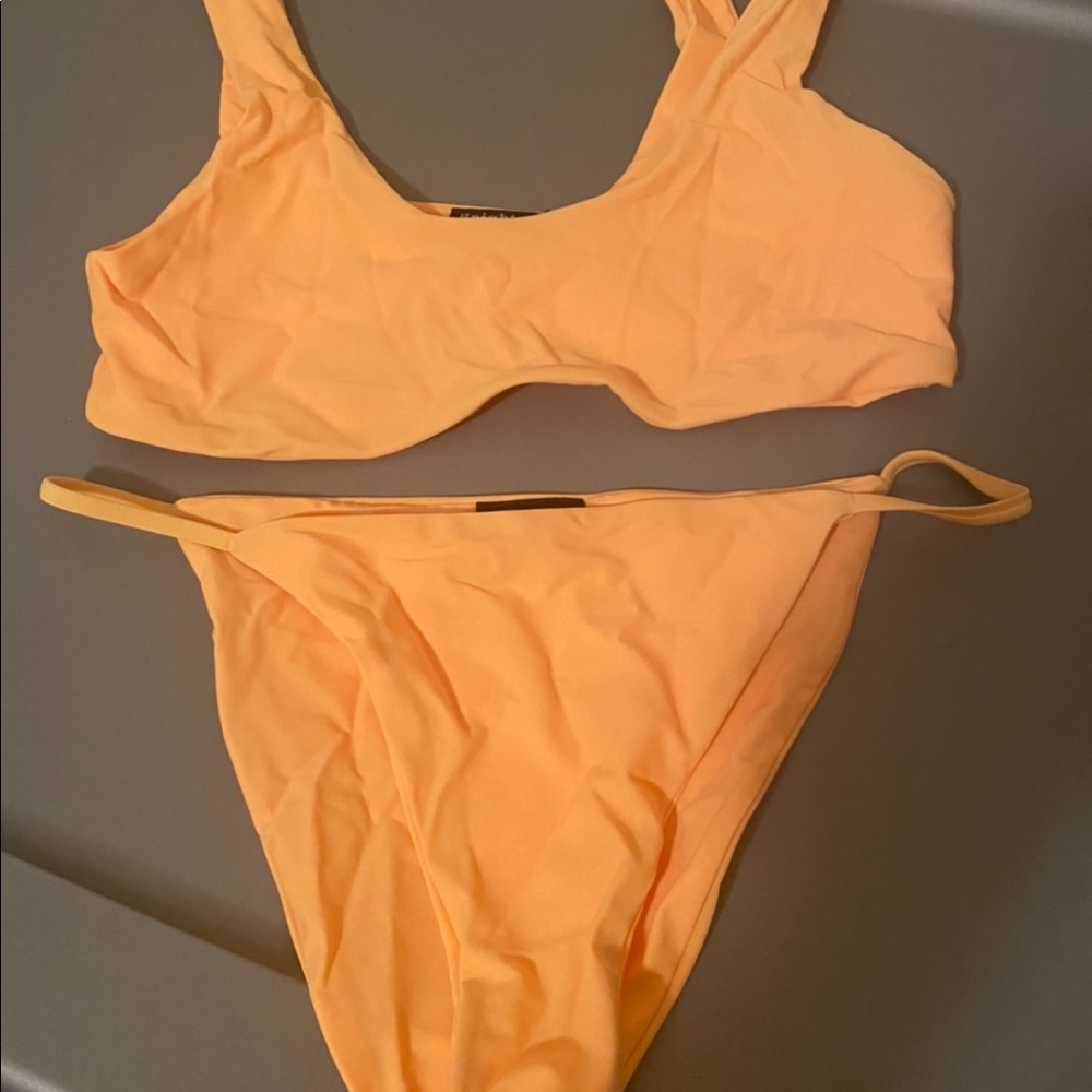 bright swim wear bikini